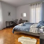 Canavese E Box Auto Cinque Laghi Ivrea Apartment