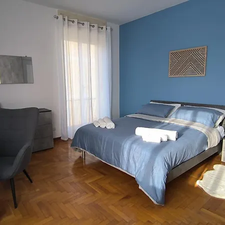 Canavese E Box Auto Cinque Laghi Ivrea * Montalto Dora