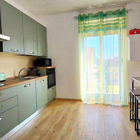 Apartamento Canavese E Box Auto Cinque Laghi Ivrea